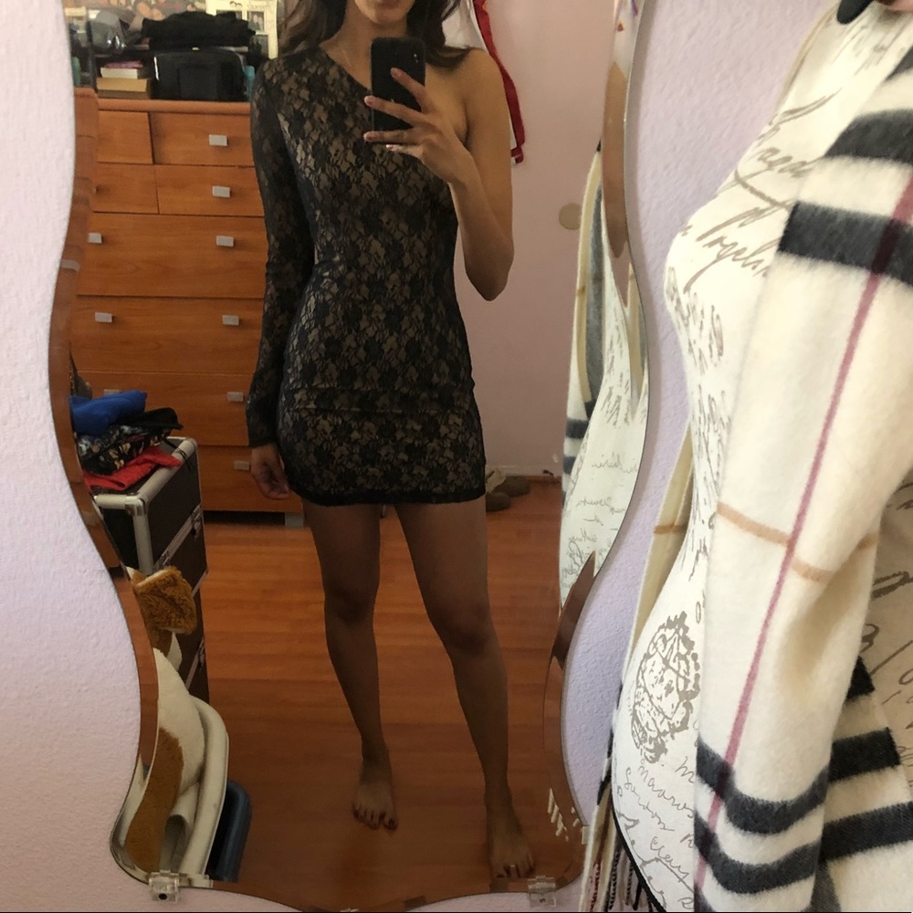 Lace Dress 🖤